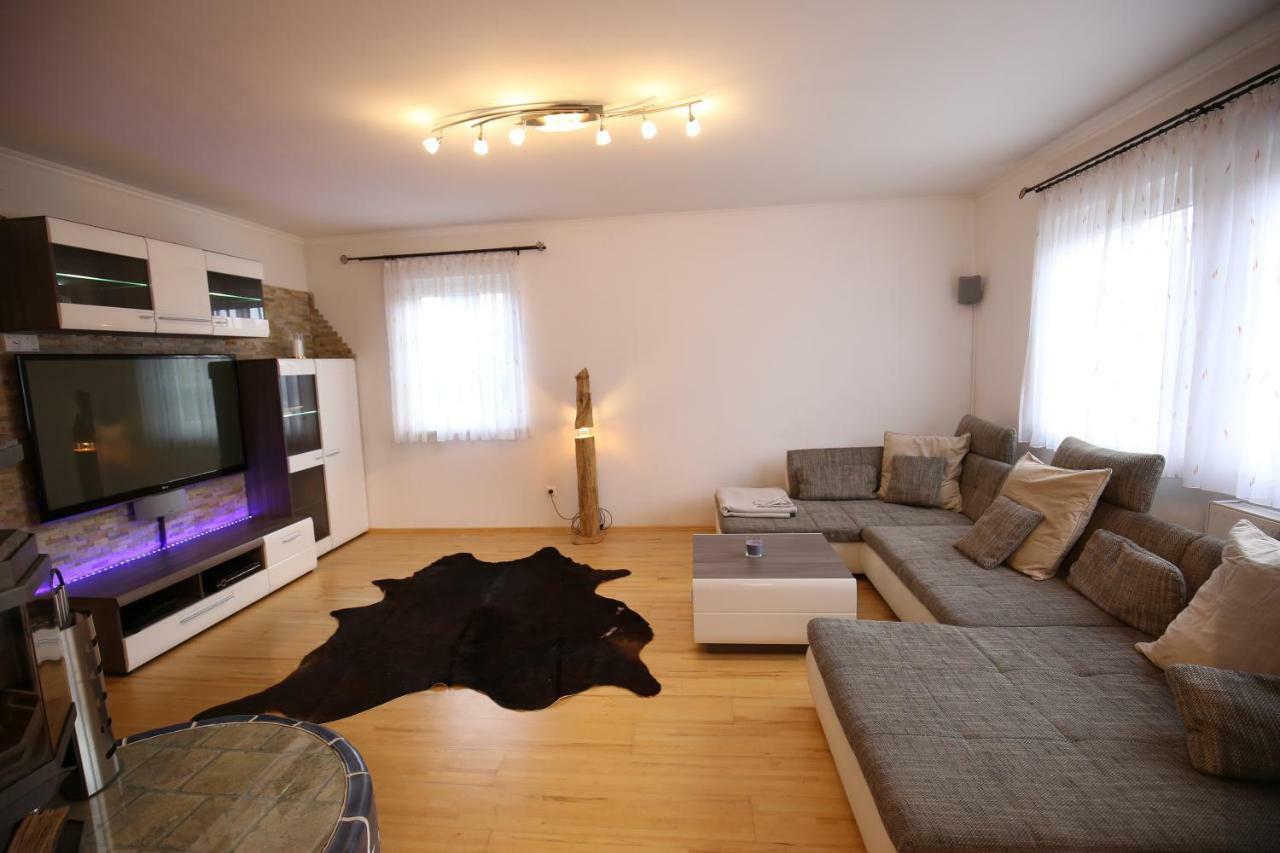 Villa Hasi Aich  Luaran gambar