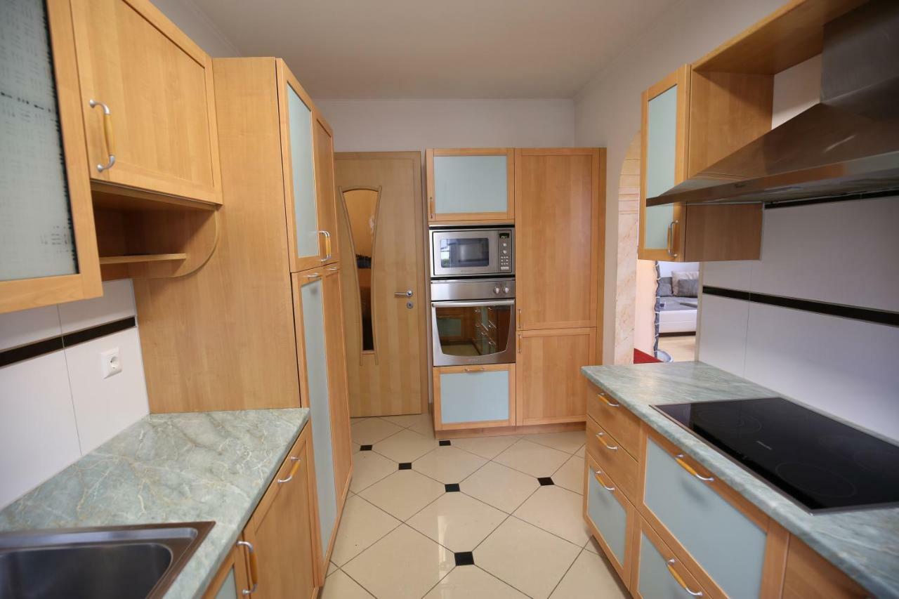Villa Hasi Aich  Luaran gambar